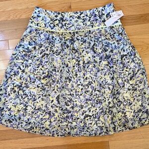 Dressbarn Floral Midi Skirt Size 16 NWT Lightweight Flowy Yellow Purple